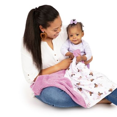 Little Muffincakes&trade; Zhara Plush Baby Blanket in Pink. View a larger version of this product image.