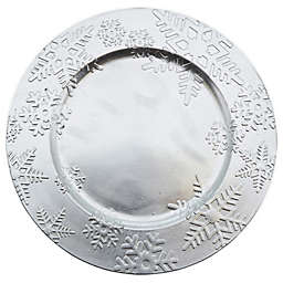 Saro Lifestyle Snowflake Charger Plates in Silver (Set of 4)
