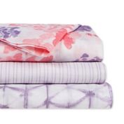 Burt's Bees Baby&reg; 3-Pack Spring Roses Organic Cotton Muslin Blankets in Roses