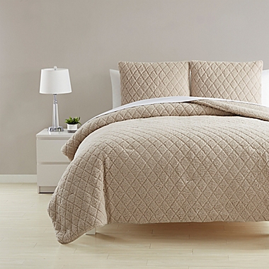 Simply Essential&trade; Diamond Sherpa 3-Piece Full/Queen Comforter Set in Linen. View a larger version of this product image.