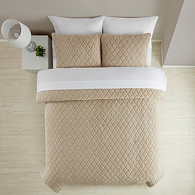 Simply Essential&trade; Diamond Sherpa 3-Piece Full/Queen Comforter Set in Linen. View a larger version of this product image.