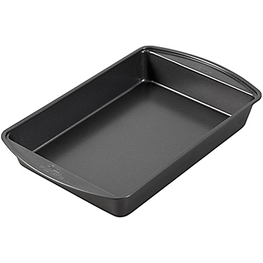 Wilton&reg; Perfect Results Premium Nonstick 13-Inch x 9-Inch Cake Pan. View a larger version of this product image.