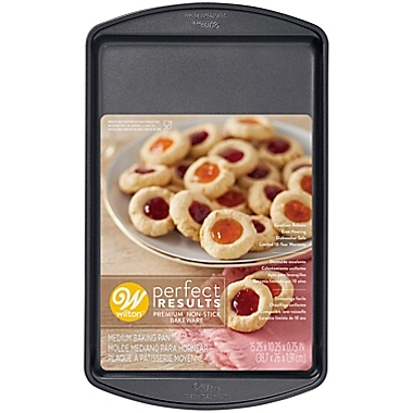 Wilton&reg; Perfect Results Premium Nonstick 15-Inch x 10-Inch Jelly Roll Pan. View a larger version of this product image.