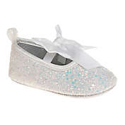 Badgley Mischka&reg; Size 2 Glitter Bow Ballet Flat in White