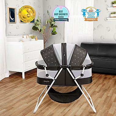 Dream On Me Karley Bassinet in Onyx. View a larger version of this product image.
