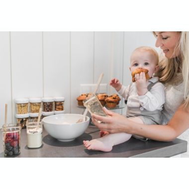 Hegen 5 oz. PCTO Breast Milk Storage Bottles in Amber (4-Pack). View a larger version of this product image.