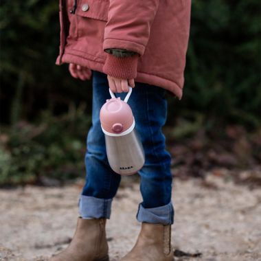 BEABA&reg; 11.8 oz. Stainless Steel Kids Water Bottle in Rose. View a larger version of this product image.