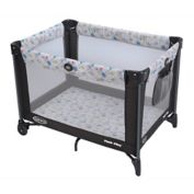 Graco&reg; Pack 'n Play&reg; Portable Playard in Carnival