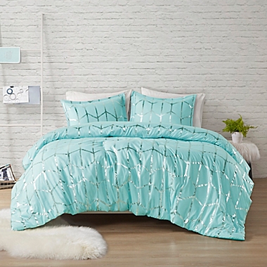 Intelligent Design Raina 3-Piece Full/Queen Comforter Set in Aqua/Silver. View a larger version of this product image.