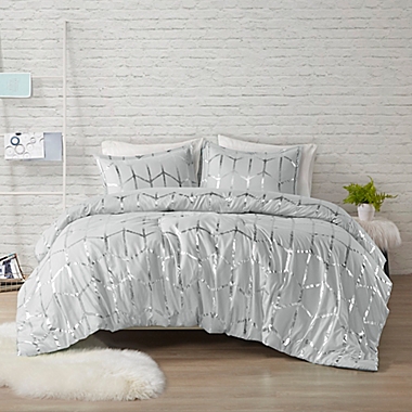 Intelligent Design Raina 2-Piece Twin/Twin XL Comforter Set in Grey/Silver. View a larger version of this product image.