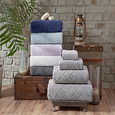 Enchante Home Gracious 6-Piece Bath Towel Set in White. View a larger version of this product image.