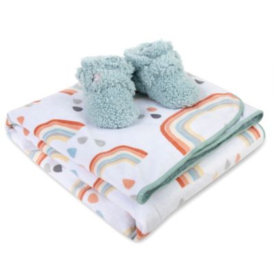 Fisher-Price&reg; In The Clouds Sherpa Blanket &amp; Booties in White/Blue