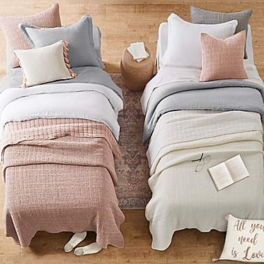 Levtex Home Mills Waffle 2-Piece Twin/Twin XL Quilt Set in Blush. View a larger version of this product image.