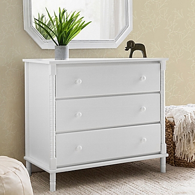 DaVinci Jenny Lind 3-Drawer Changer Dresser in White. View a larger version of this product image.