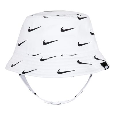 Nike&reg; Size 2T-4T Swoosh Print Bucket Hat in White