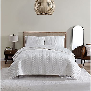 UGG&reg; Coco 3-Piece King Quilt Set in Snow. View a larger version of this product image.