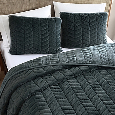 UGG&reg; Coco 3-Piece Full/Queen Quilt Set in Deep Night. View a larger version of this product image.