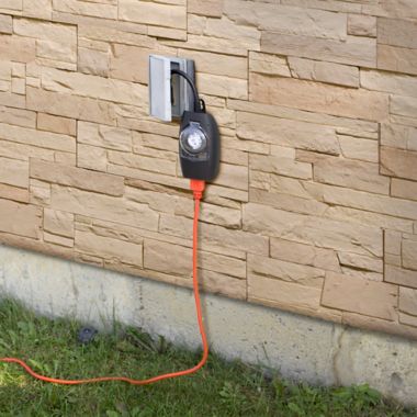 Globe Electric Outdoor Heavy Duty Mechanical Timer in Black. View a larger version of this product image.