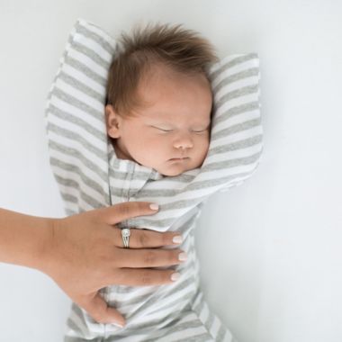 Swaddle Designs Size 3-6M Gray Stripes Arms Up Half-Length Sleeves Transitional Swaddle Sack. View a larger version of this product image.