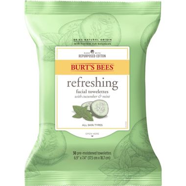 Burt's Bees&reg; 30-Count Facial Cleansing Towelettes in Cucumber and Mint. View a larger version of this product image.