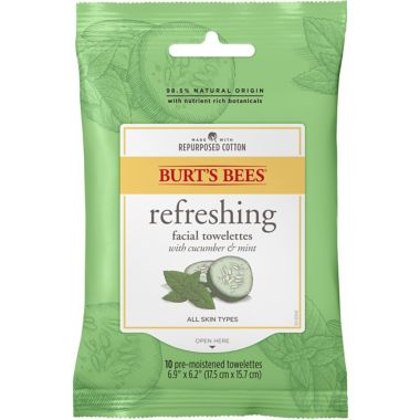 Burt's Bees&reg; 10-Count Facial Cleansing Towelettes in Cucumber and Mint. View a larger version of this product image.