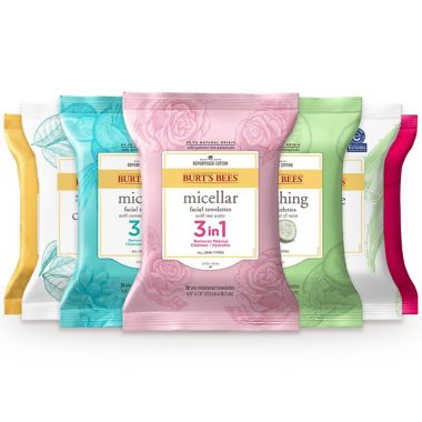 Burt's Bees&reg; 30-Count Facial Cleansing Towelettes with White Tea Extract. View a larger version of this product image.