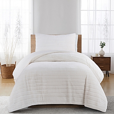 Faux Fur 2-Piece Twin Comforter Set in White. View a larger version of this product image.