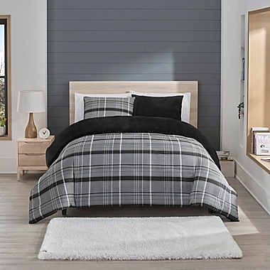 UGG&reg; Corey 3-Piece Reversible Full/Queen Duvet Cover Set in Black Plaid. View a larger version of this product image.