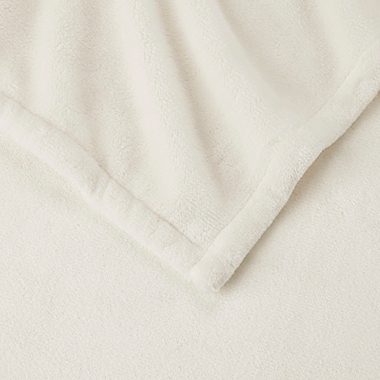 Serta&reg; Plush Heated King Blanket in Ivory. View a larger version of this product image.