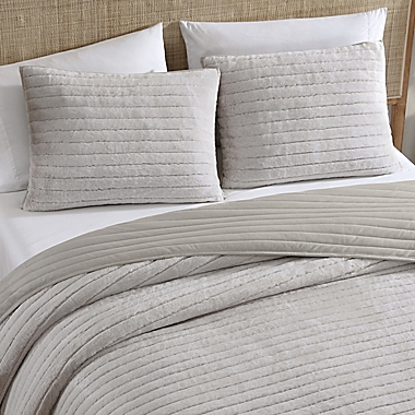 UGG&reg; Polar 3-Piece Reversible King Quilt Set in Oatmeal Tipped. View a larger version of this product image.