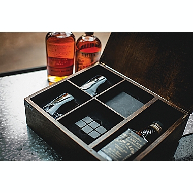 MLB New York Yankees Oak Whiskey Box Gift Set. View a larger version of this product image.