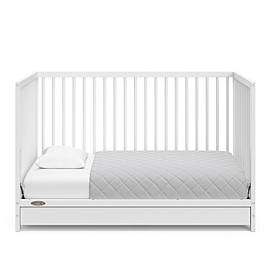 Graco&trade; Teddi 5-in-1 Convertible Crib with Drawer in White. View a larger version of this product image.
