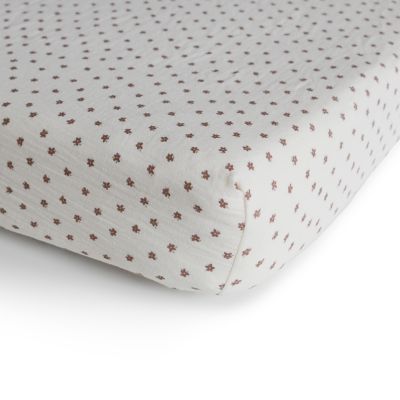 Mushie Extra-Soft Muslin Crib Sheet in Bloom