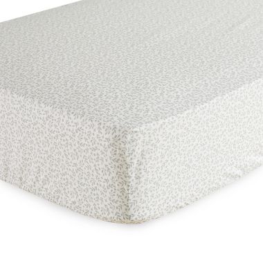 ever & ever&trade; Vibrant Blooms 3-Piece Crib Bedding Set in Pink. View a larger version of this product image.