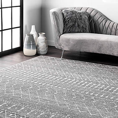 nuLOOM Morroccan Blythe 4&#39; x 6&#39; Area Rug in Dark Grey. View a larger version of this product image.