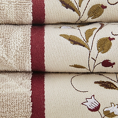 Madison Park Bayside Cotton Jacquard 6-Piece Bath Towel Set in Red. View a larger version of this product image.