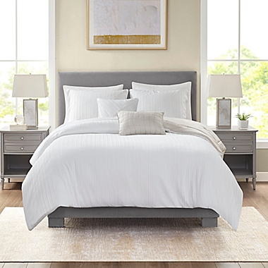 Beautyrest&reg; Jasper 5-Piece Crinkle Velvet Full/Queen Comforter Set in Ivory. View a larger version of this product image.