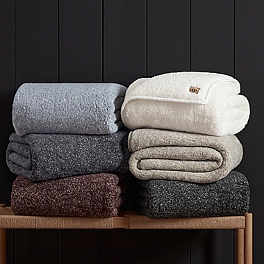 UGG&reg; Classic Sherpa Throw Blanket in Snow. View a larger version of this product image.
