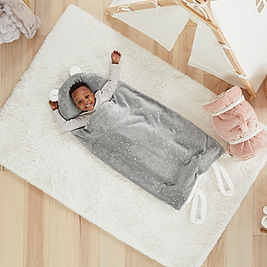 UGG&reg; Avery Stars Nap Mat in Glacier Gray. View a larger version of this product image.