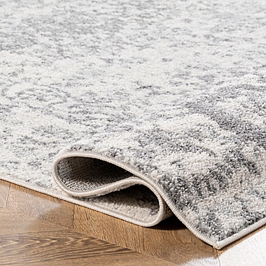 nuLOOM Rosemary Floral Damask 2&#39;6 x 6&#39; Runner in Grey. View a larger version of this product image.