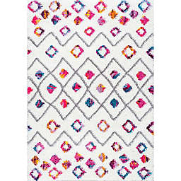 nuLOOM Tatyana Moroccan Diamond Trellis Shag 10' x 14' Area Rug in Pink
