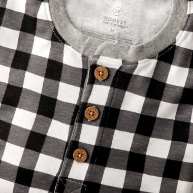 The Honest Company&reg; Women's X-Small 2-Piece Buffalo Check Organic Cotton Pajama Set. View a larger version of this product image.