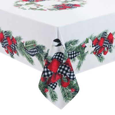 Laural Home&reg; Christmas Trimming Tablecloth in Red/White/Green