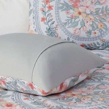 Intelligent Design Florence 4-Piece Comforter Set in Blush/Green. View a larger version of this product image.