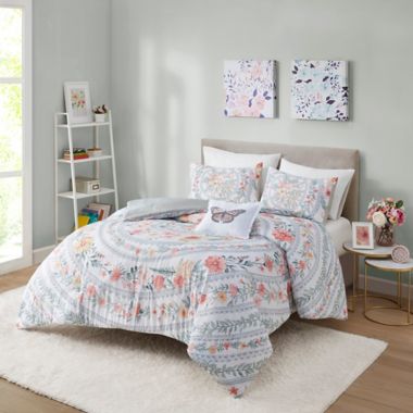 Intelligent Design Florence 4-Piece Comforter Set in Blush/Green. View a larger version of this product image.