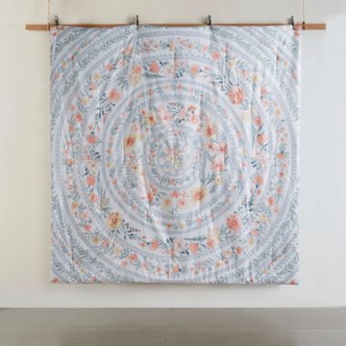 Intelligent Design Florence 4-Piece Comforter Set in Blush/Green. View a larger version of this product image.