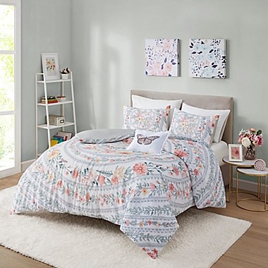 Intelligent Design Florence 3-Piece Twin/Twin XL Duvet Cover Set in Blush/Green. View a larger version of this product image.
