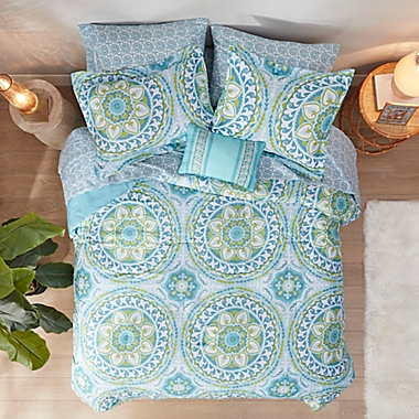 Madison Park Essentials Serenity King Comforter Set in Aqua. View a larger version of this product image.