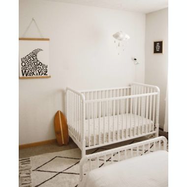 DaVinci Jenny Lind 3-in-1 Convertible Crib. View a larger version of this product image.
