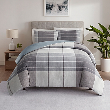 UGG&reg; Porter 3-Piece Full/Queen Duvet Cover Set in Grey. View a larger version of this product image.
